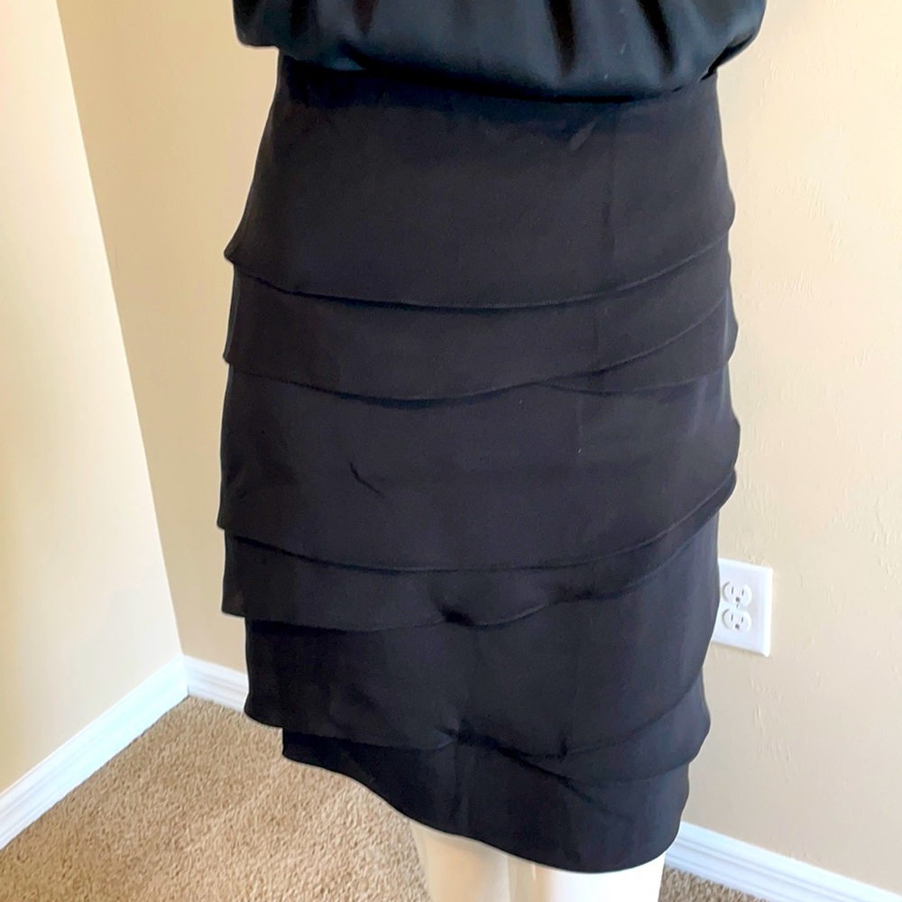 Magaschoni NWT Silk Crepe Asymmetrical Tiered Pencil Skirt 12